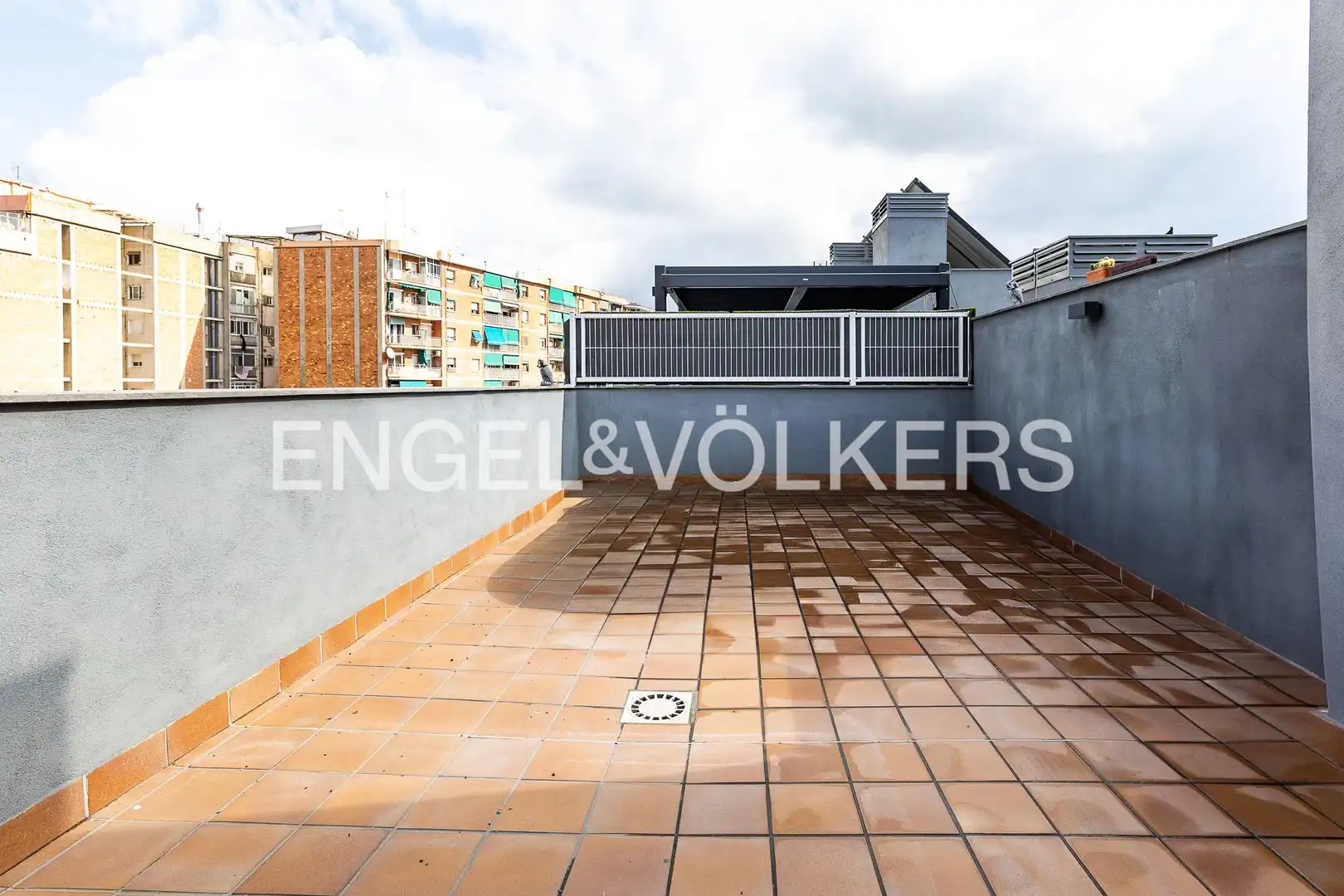 Terrassa de Dúplex en venda en Badalona amb Aire condicionat, Calefacció i Parquet