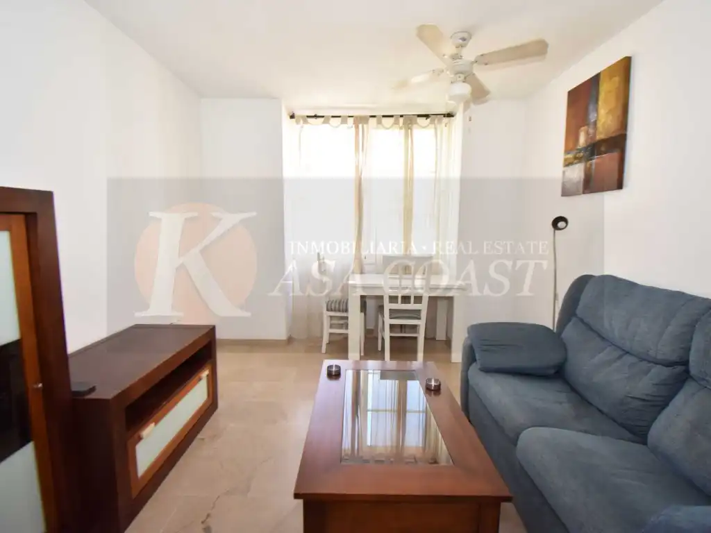 Sala de estar de Piso en venta en Fuengirola con Balcón