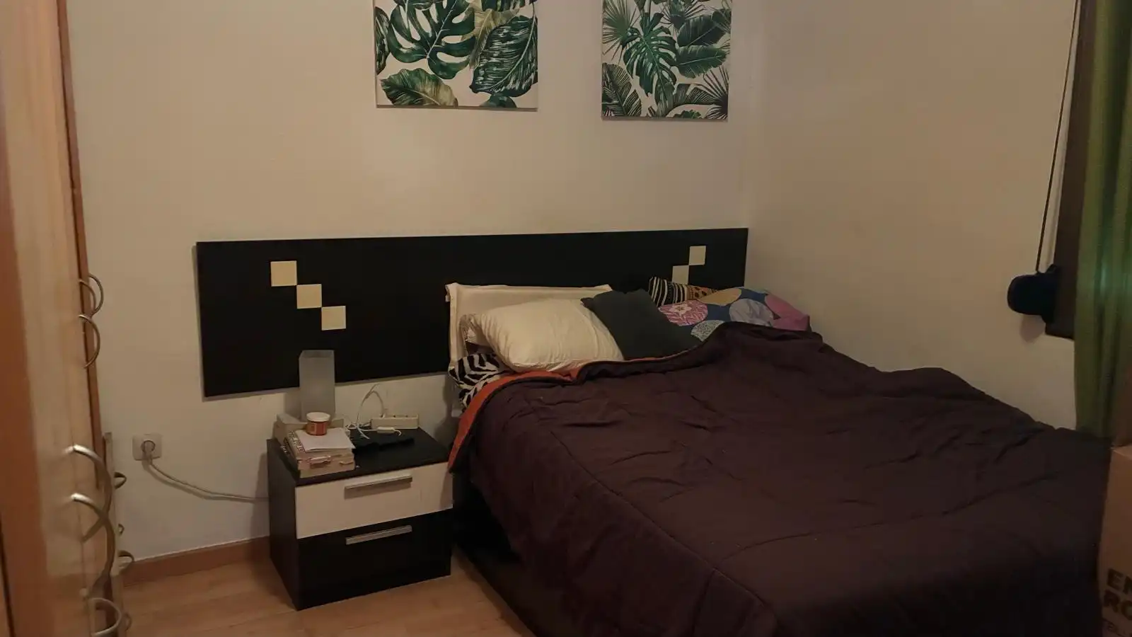 Habitación de Piso en venta en Barcelona con Parquet, Horno y Balcón