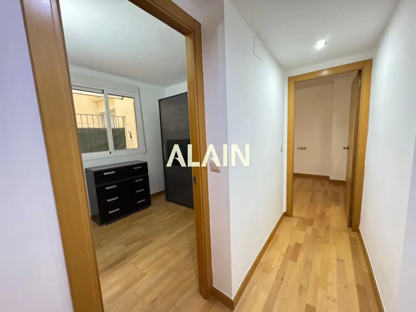 Habitación de Piso en venta en Mislata con Aire acondicionado, Calefacción y Parquet