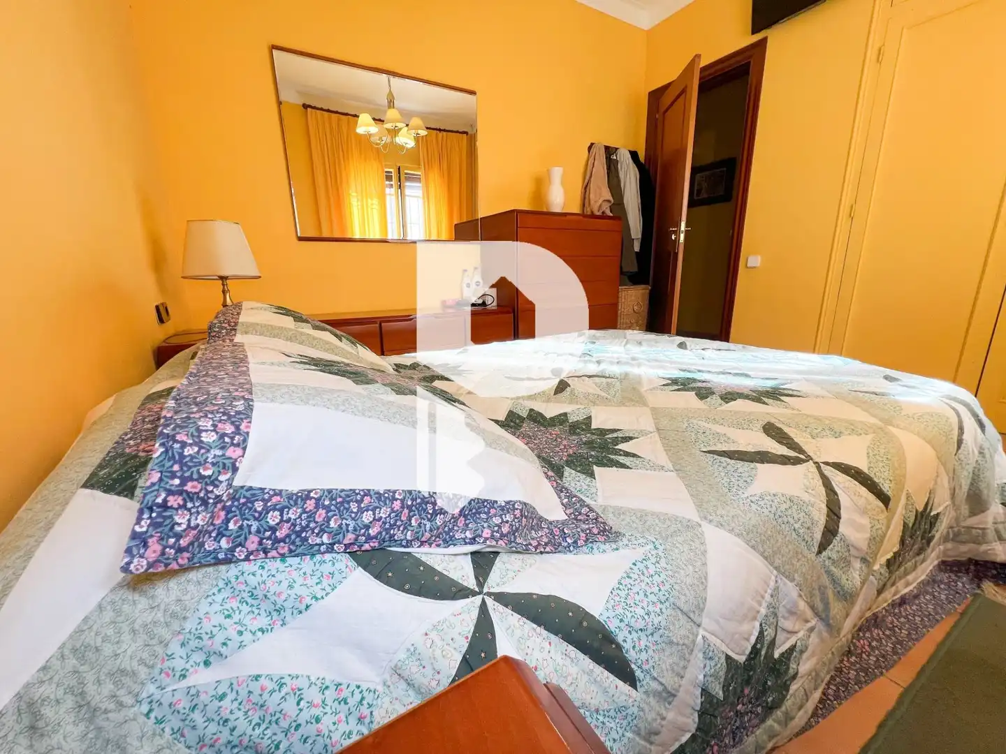 Dormitori de Casa o xalet en venda en Vallirana amb Calefacció, Jardí privat i Terrassa