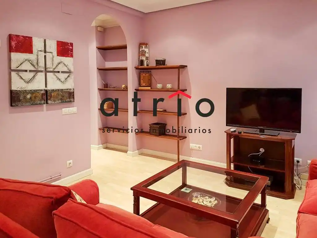 Sala de estar de Piso en venta en Santander con Calefacción y Amueblado