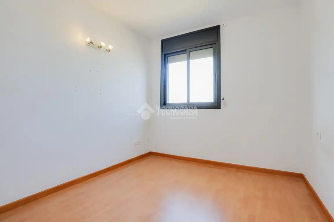 Habitación de Piso en venta en Montcada i Reixac con Aire acondicionado y Balcón