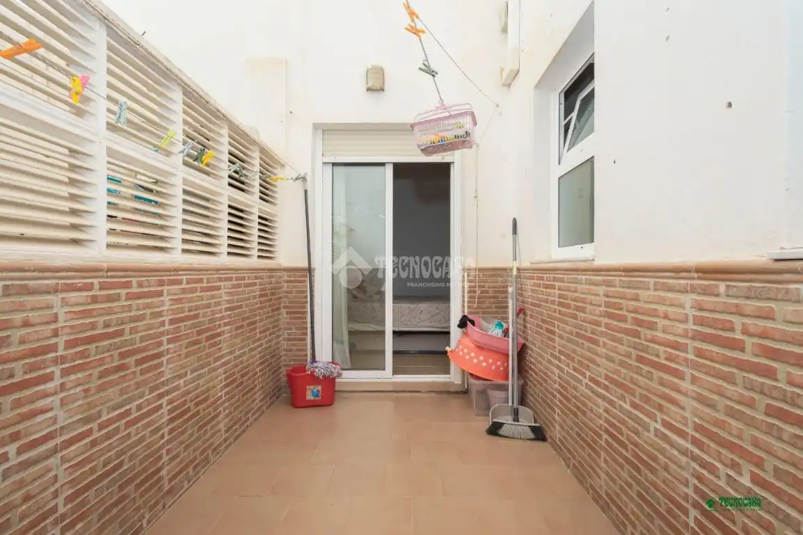 Terraza de Piso en venta en Almería con Aire acondicionado