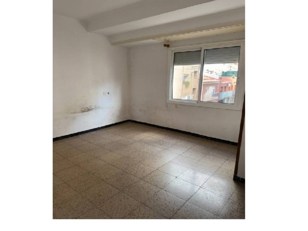 Habitación de Piso en venta en Terrassa con Balcón