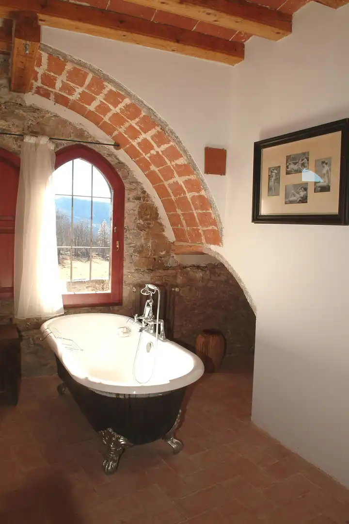 Baño de Finca rústica en venta en Camprodon con Calefacción, Jardín privado y Terraza