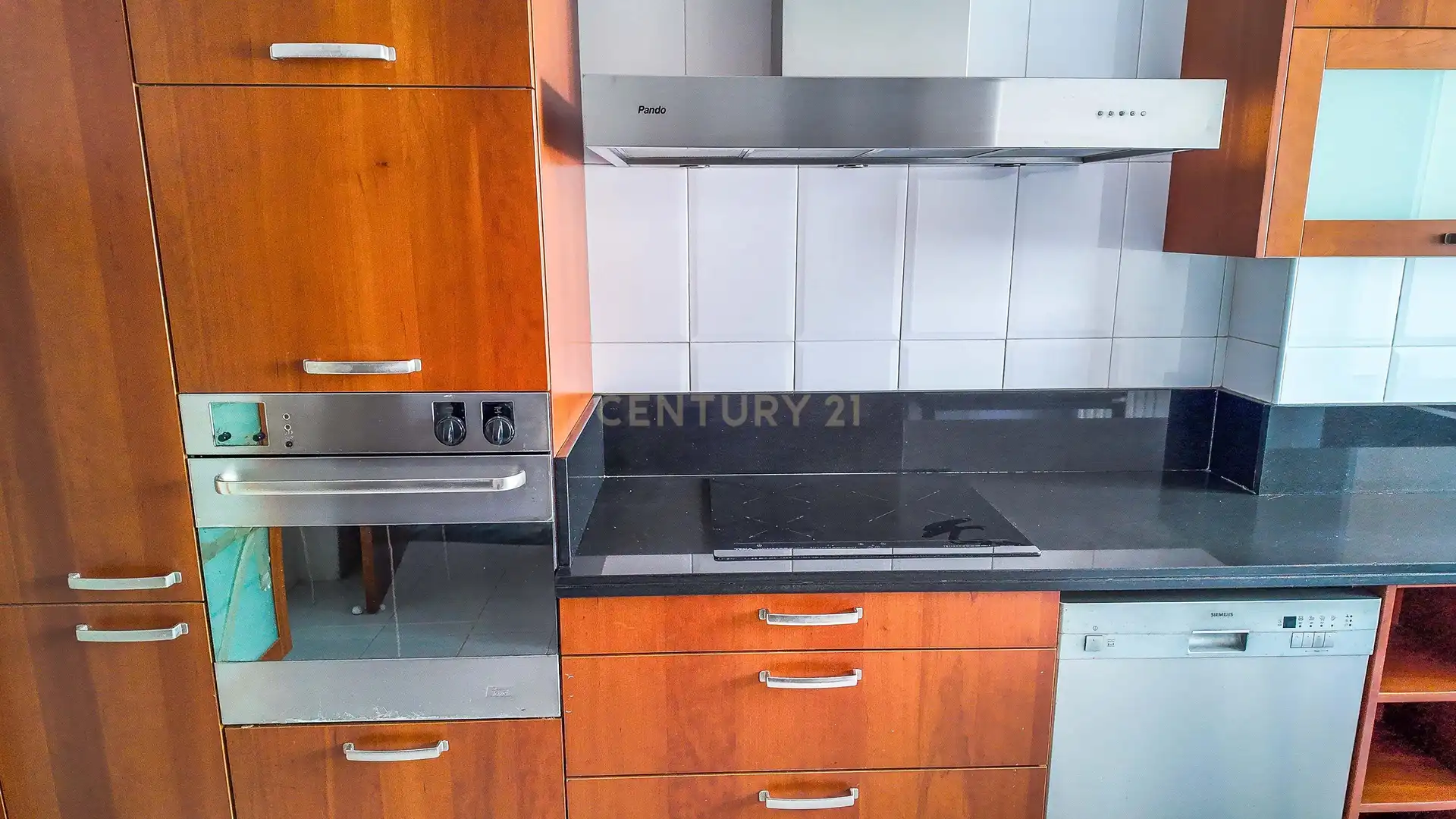 Küche von Maisonette zum Verkauf in Badajoz mit Klimaanlage, Abstellraum und Waschmaschine