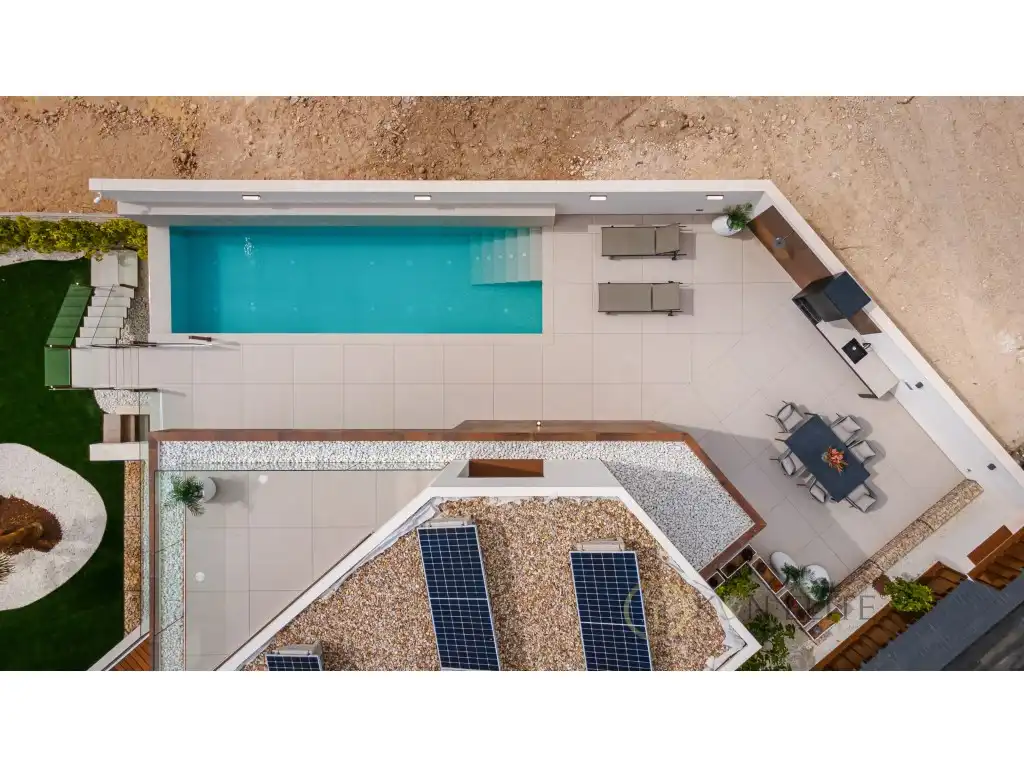 Piscina de Casa o xalet en venda en Benidorm amb Aire condicionat, Terrassa i Piscina