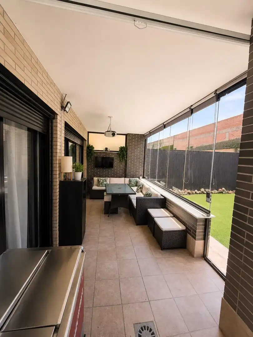 Flat with pool for sale in El Pinillo, imagen 4