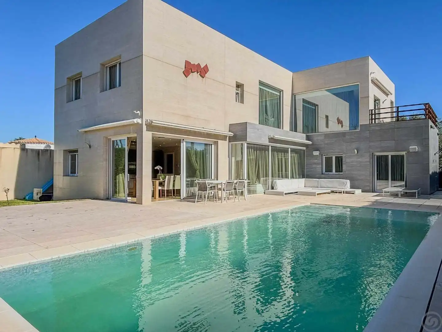 Piscina de Casa o xalet en venda en Empuriabrava amb Aire condicionat, Calefacció i Terrassa