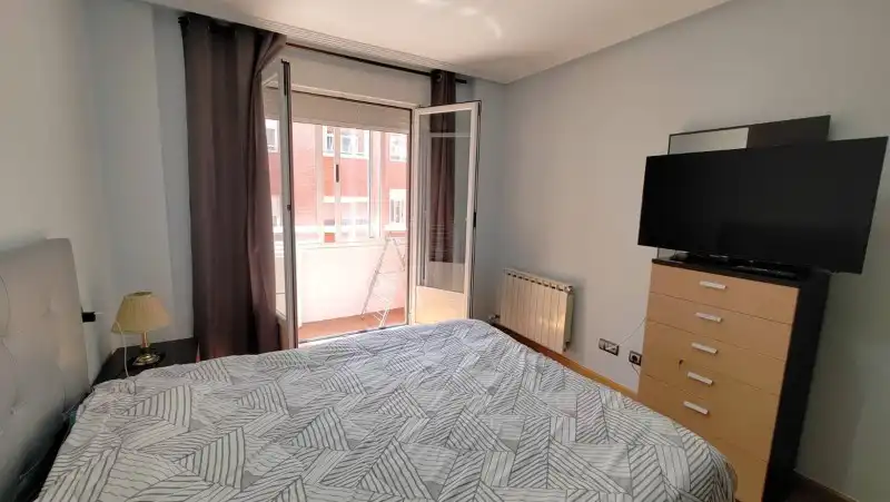Schlafzimmer von Wohnung zum Verkauf in San Andrés del Rabanedo mit Heizung, Privatgarten und Parkett