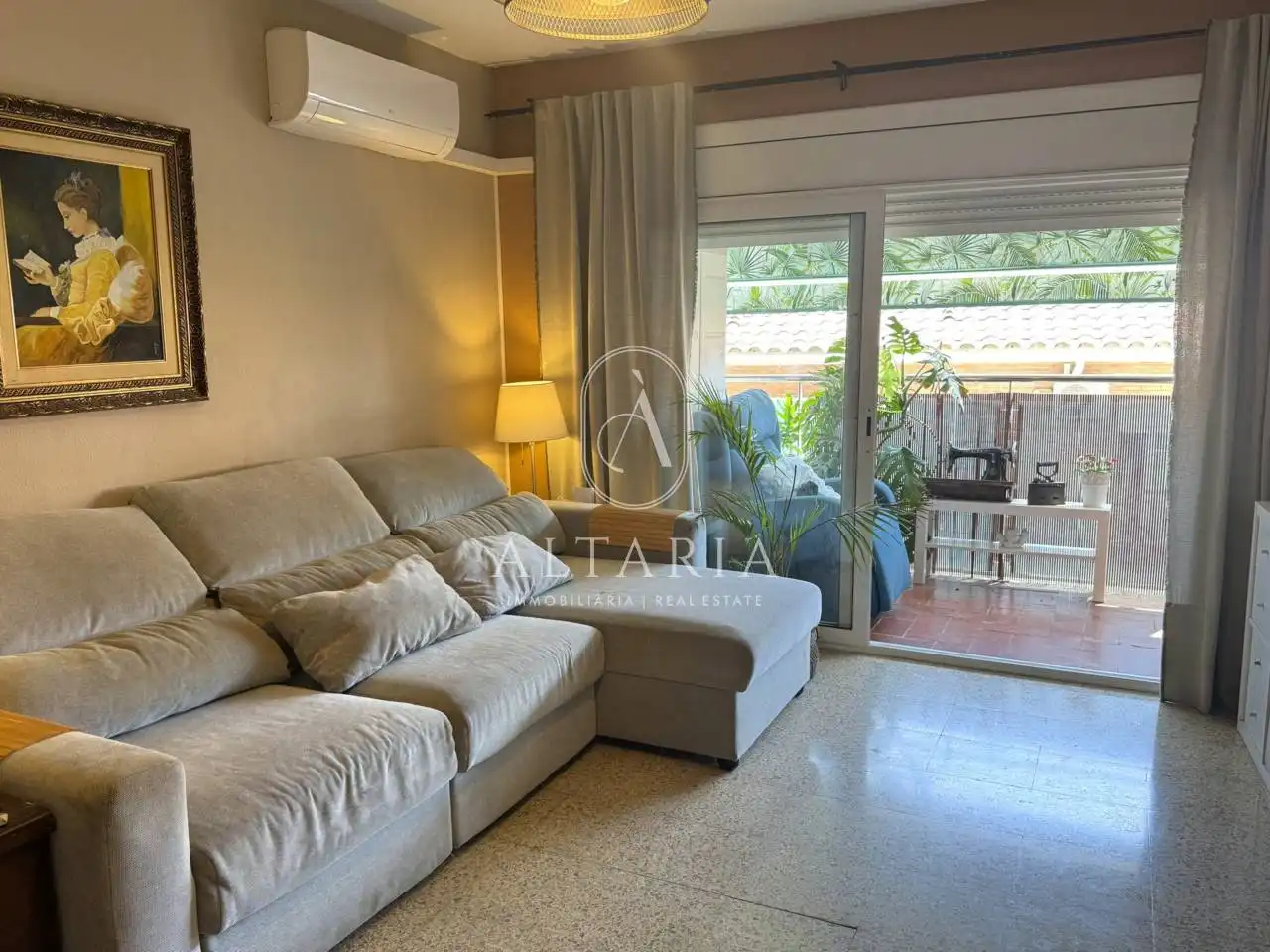 Vista exterior de Apartamento en venta en Pineda de Mar con Aire acondicionado, Balcón y Alarma