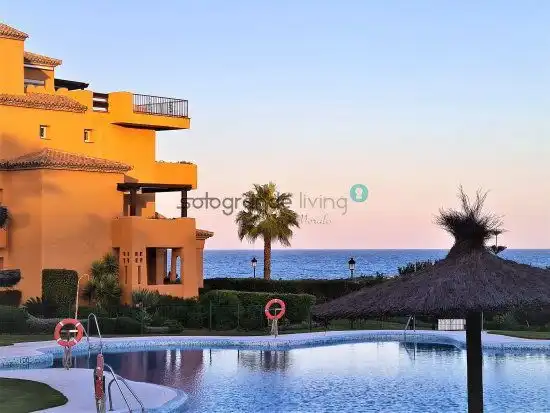 Apartament amb piscina en venda a El Castillo, imagen 3