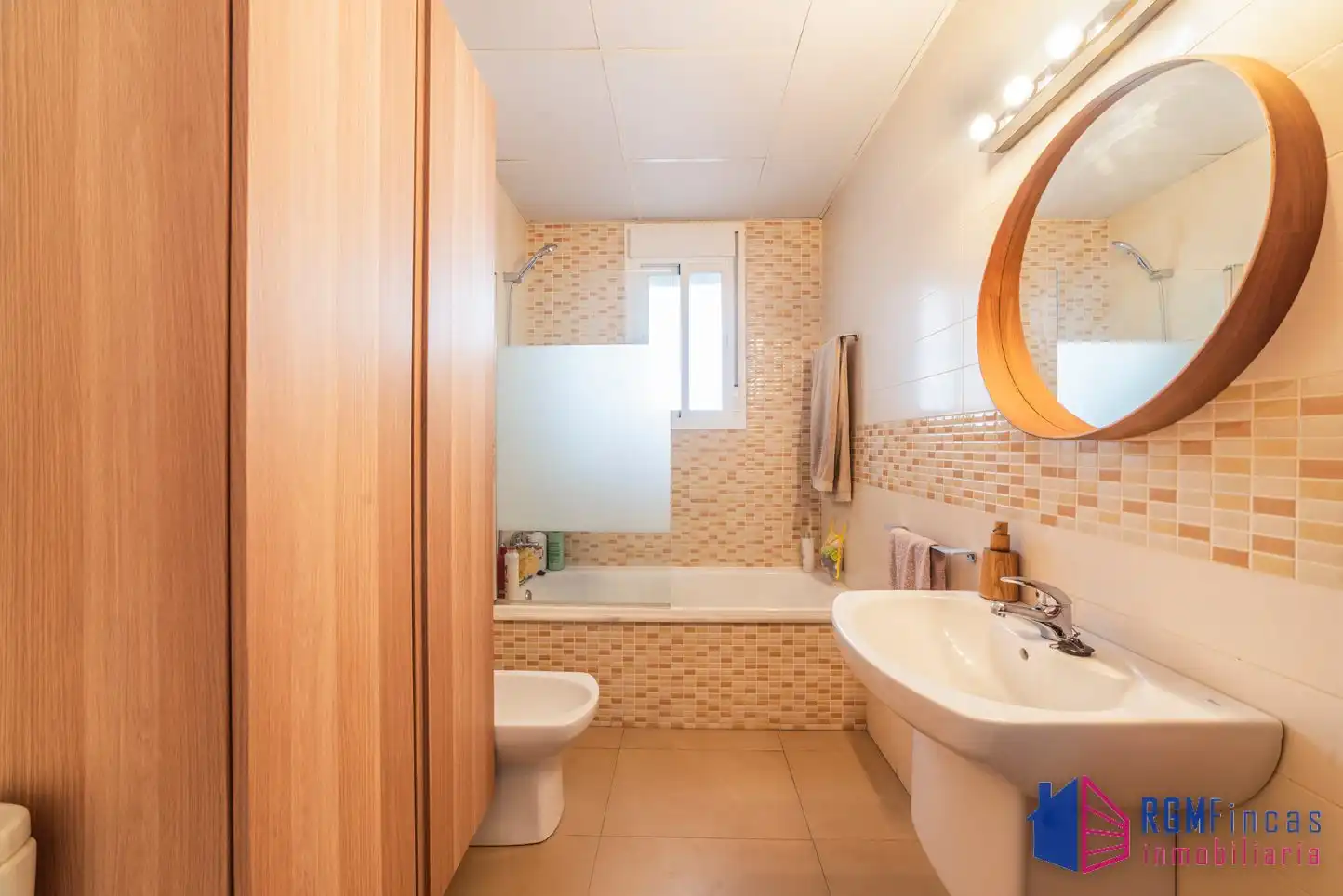 Baño de Piso en venta en La Algaba, Sevilla