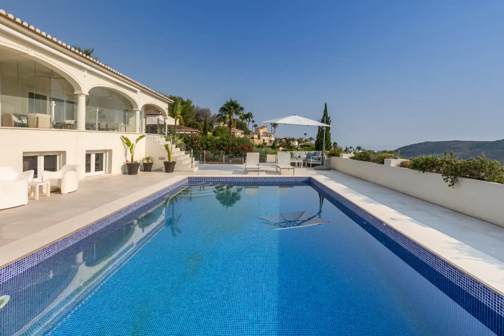 Chalet con piscina en venta en La Sella, imagen 2