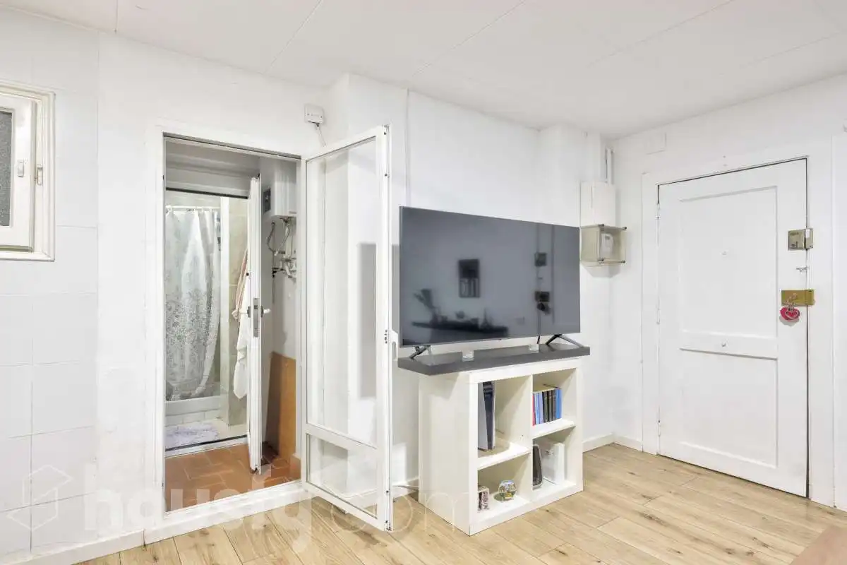Habitación de Piso en venta en Barcelona con Parquet