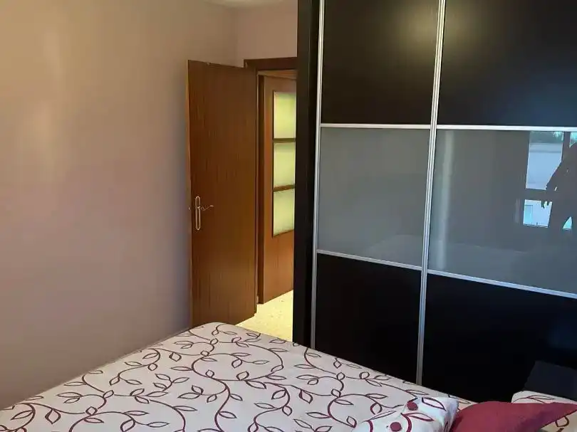 Schlafzimmer von Wohnung zur Miete in Rota mit Abstellraum und Möbliert