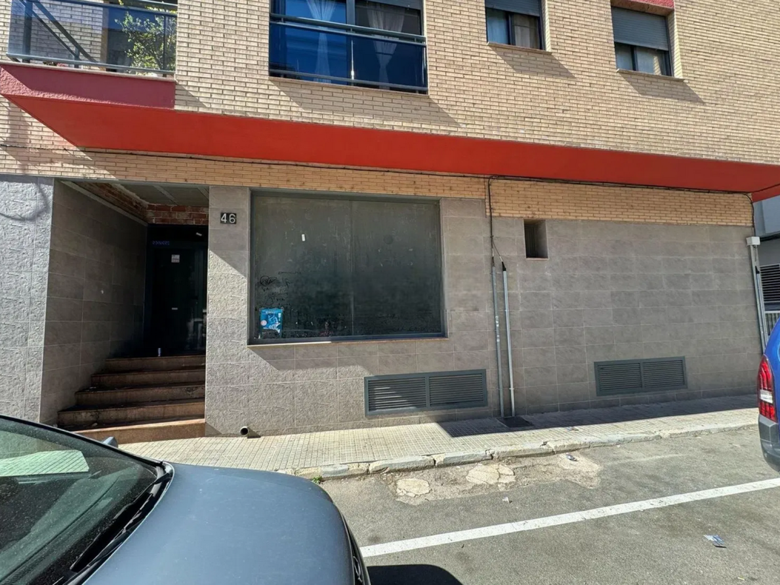 Premises for sale in Amposta  with Terrace