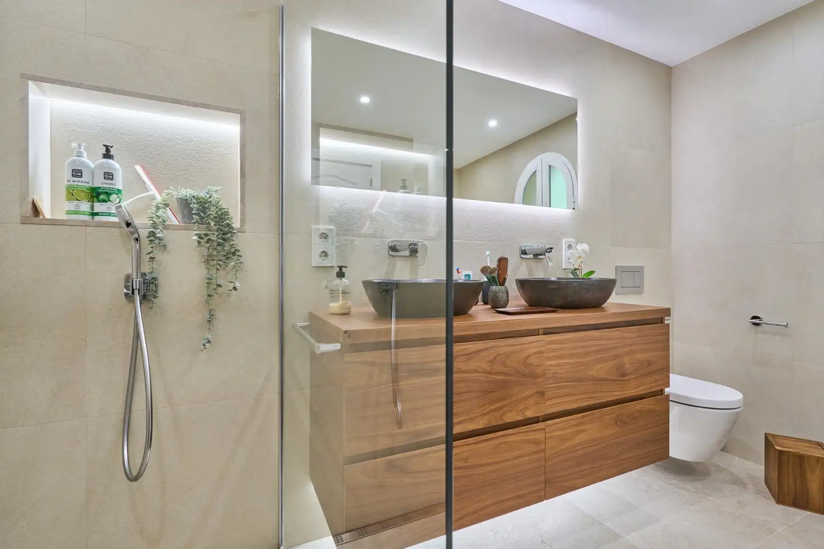 Bany de Casa o xalet en venda en  Palma de Mallorca amb Aire condicionat, Jardí privat i Parquet