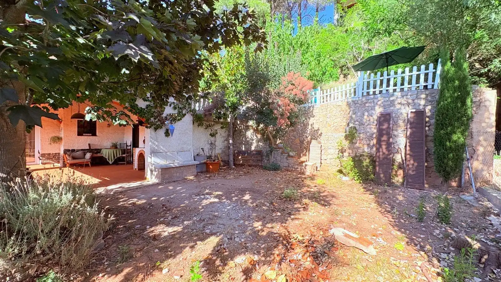 Jardí de Casa o xalet en venda en Castellar del Vallès amb Aire condicionat, Calefacció i Jardí privat