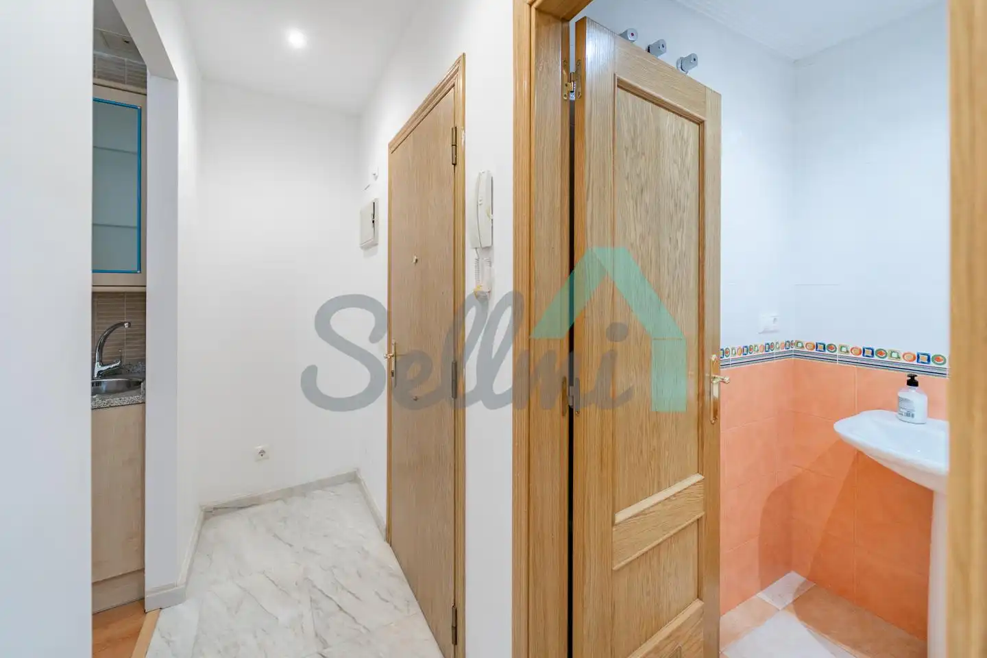 Wohnung zum Verkauf in Aller mit Heizung, Terrasse und Abstellraum