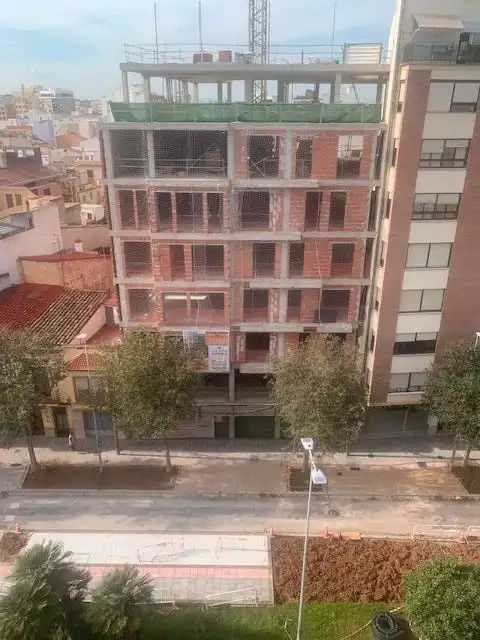 Vista exterior de Piso en venta en Castellón de la Plana / Castelló de la Plana con Aire acondicionado, Calefacción y Parquet