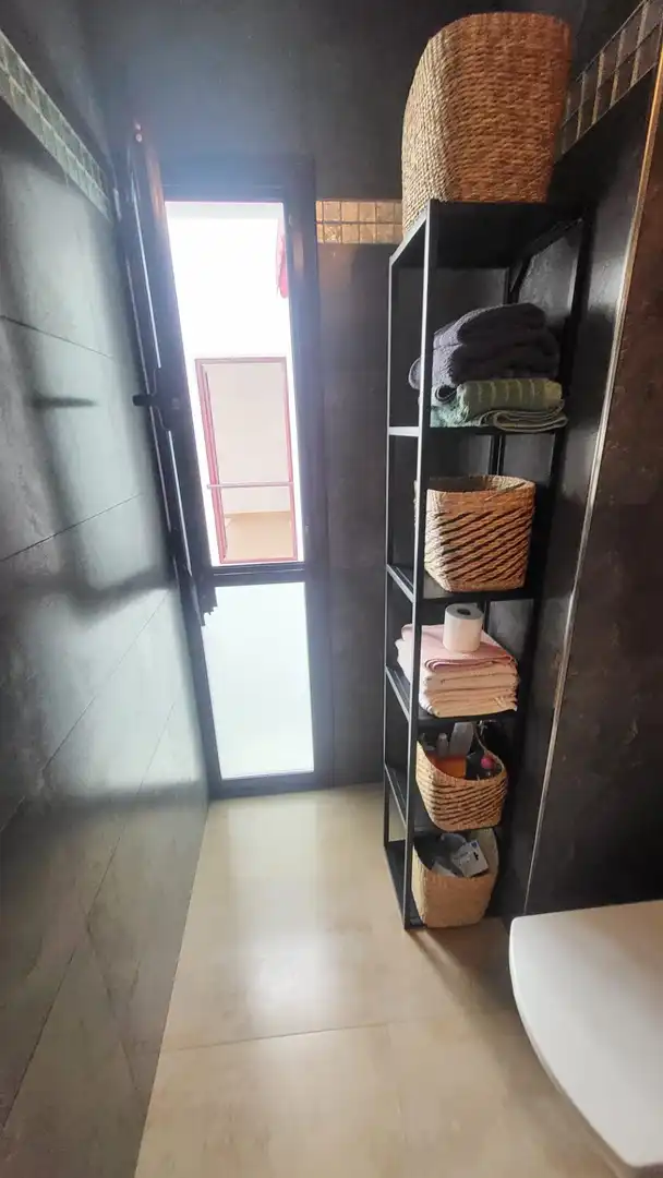 Badezimmer von Haus oder Chalet zum Verkauf in San Fernando mit Heizung, Terrasse und Balkon