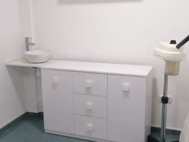 Baño de Local de alquiler en San Vicente del Raspeig / Sant Vicent del Raspeig con Aire acondicionado, Calefacción y Amueblado