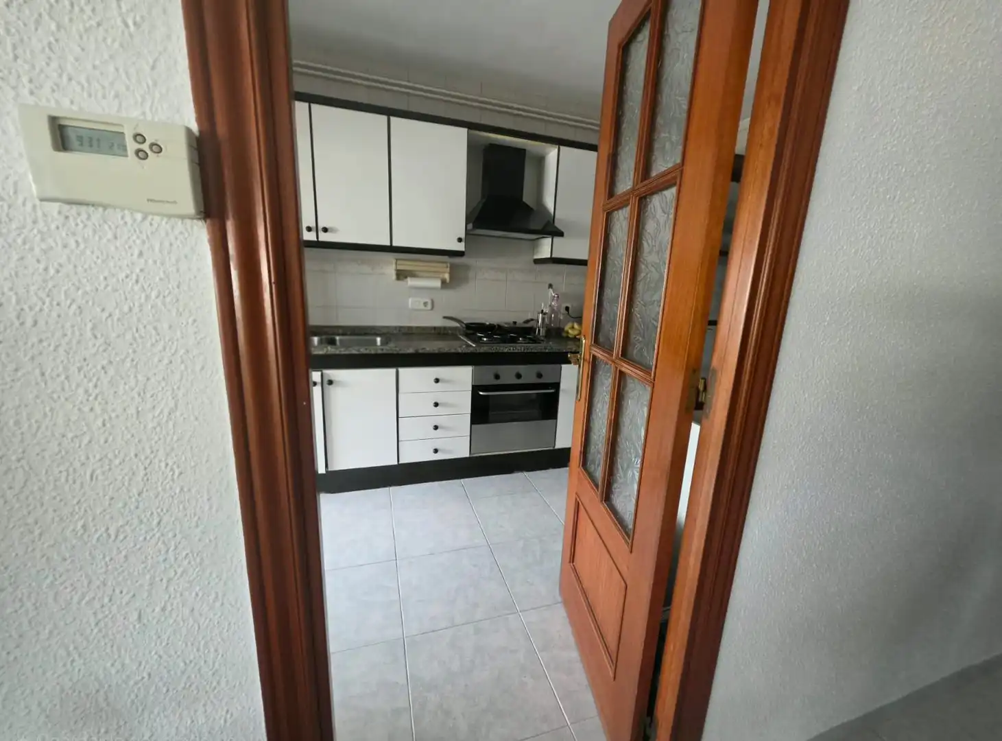 Küche von Wohnung zum Verkauf in Vilanova i la Geltrú mit Heizung, Terrasse und Ofen