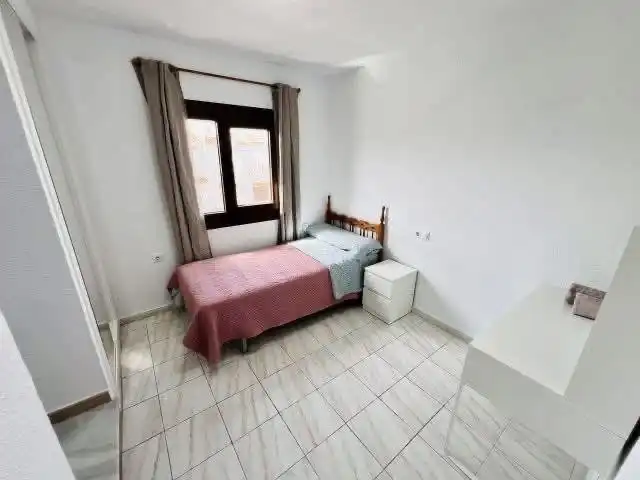 Schlafzimmer von Maisonette zum Verkauf in Torrevieja mit Klimaanlage, Heizung und Terrasse