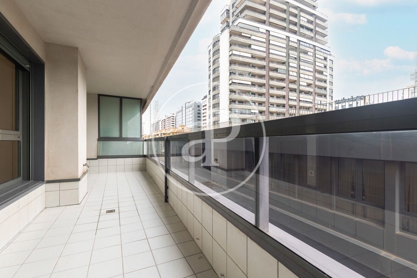 Terrassa de Pis de lloguer en  Valencia Capital amb Aire condicionat, Calefacció i Terrassa