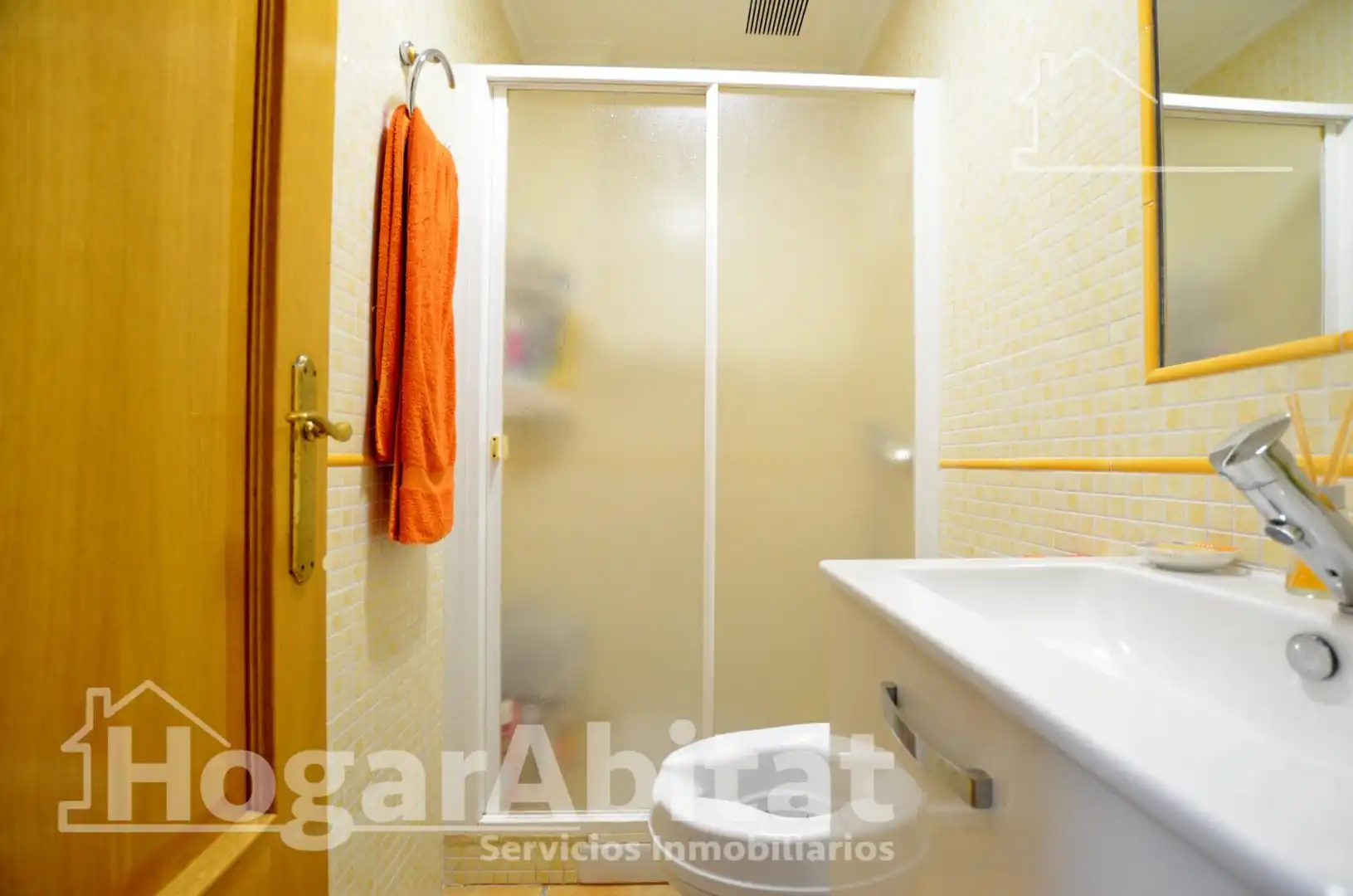 Bathroom of Houses for sale in Cullera  with Air Conditioner, Heating and Terrace
