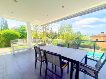 Casa amb piscina en venda a Sa Cabaneta