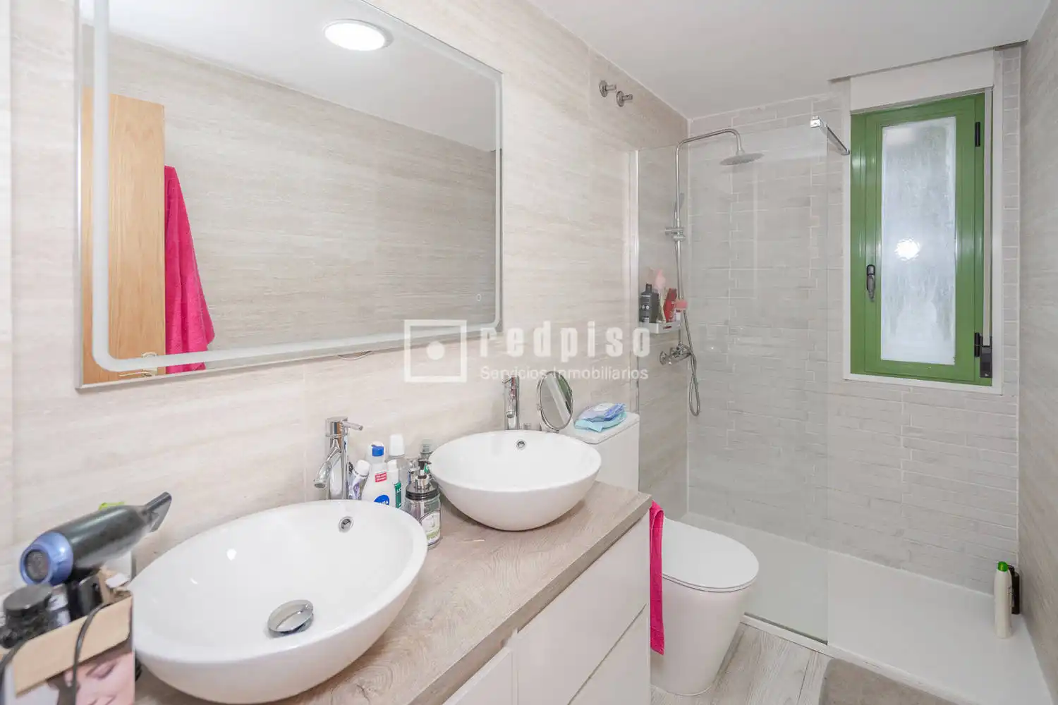Badezimmer von Wohnung zum Verkauf in Arroyomolinos (Madrid) mit Heizung, Parkett und Abstellraum