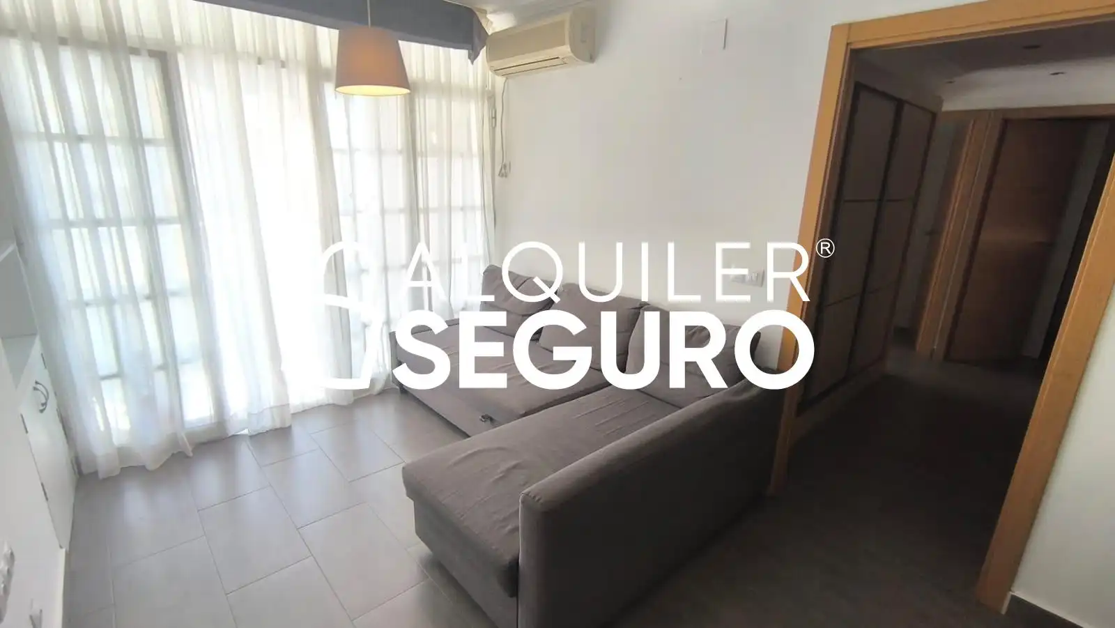 Sala de estar de Piso de alquiler en Sevilla con Terraza y Amueblado