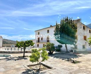 Vista exterior de Finca rústica en venda en Agres amb Terrassa, Piscina i Balcó