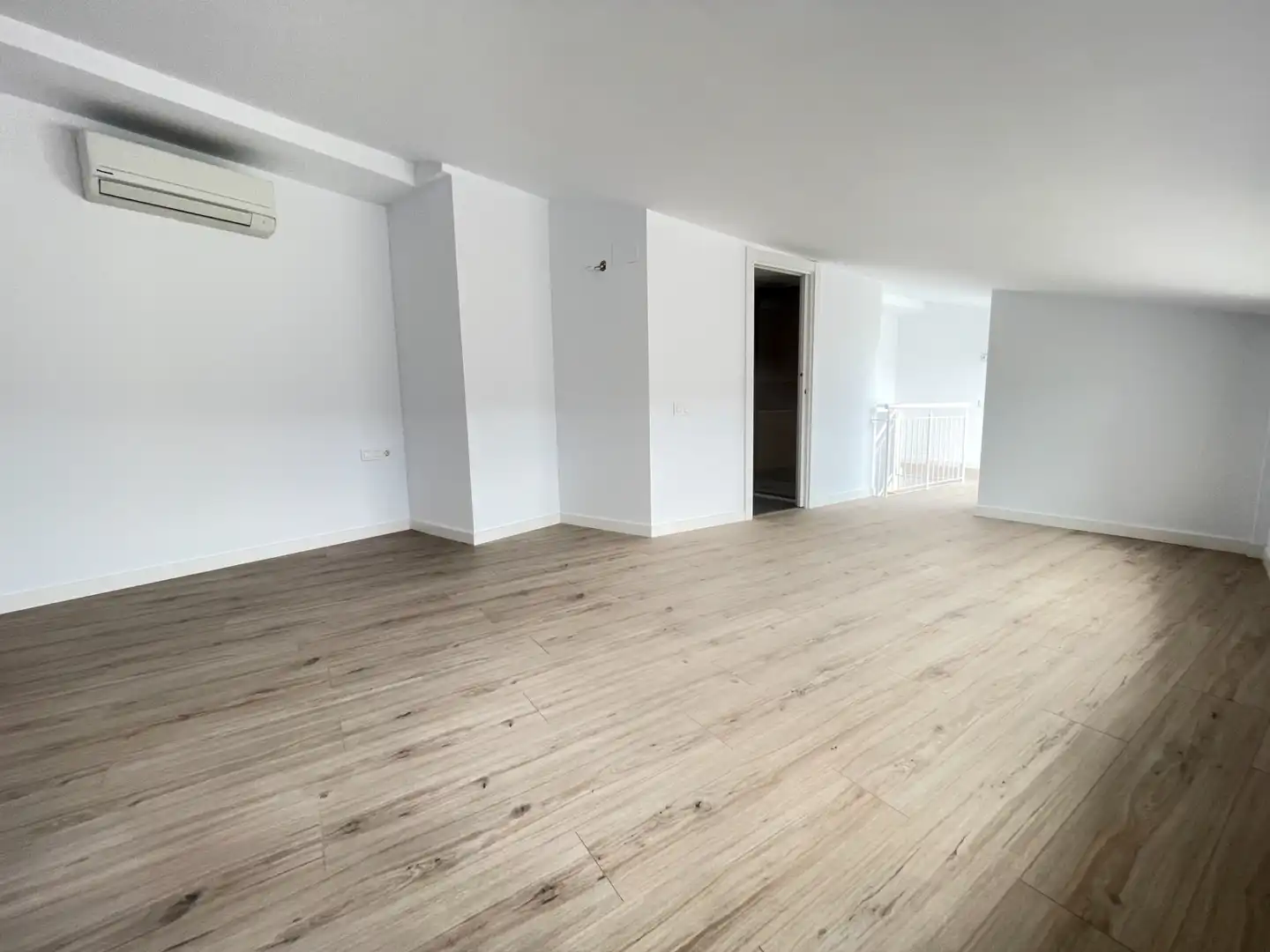 Duplex con terrazza in vendita a Carrer de Francesc Ribas 56-58, imagen 16