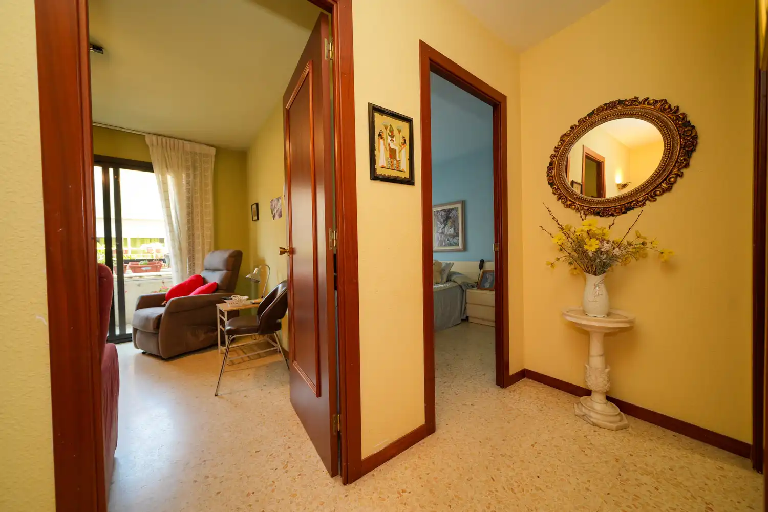 Piso en venta en Girona con Calefacción, Parquet y Terraza