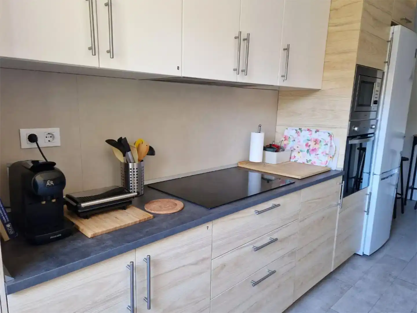 Cocina de Casa o chalet para compartir en Madrid con Aire acondicionado, Jardín privado y Parquet