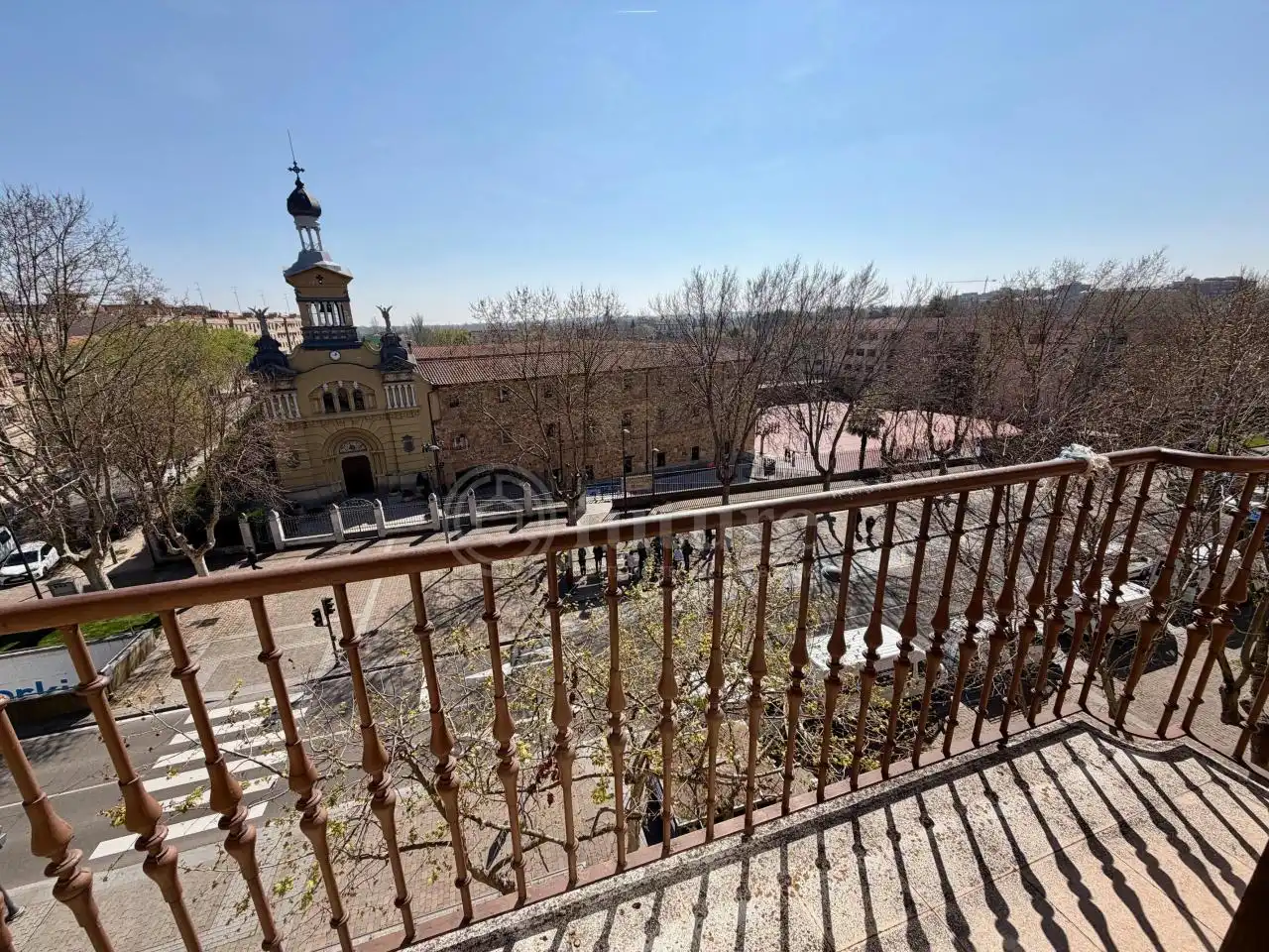 Vista exterior de Piso en venta en Salamanca con Calefacción, Parquet y Terraza