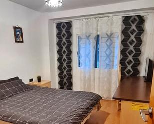 Bedroom of Flat for sale in  Valencia Capital  with Air Conditioner, Furnished and Oven