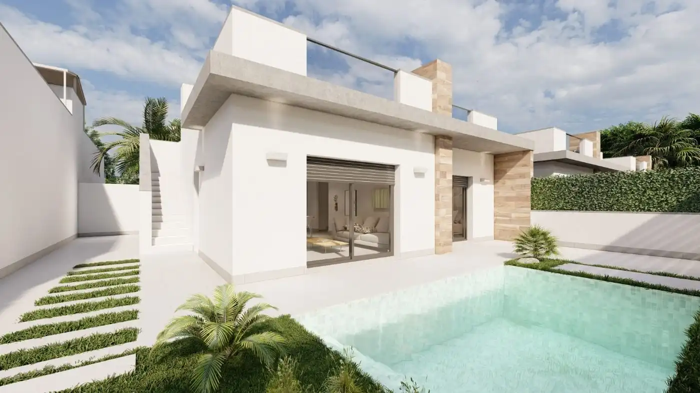 Vivienda con piscina en venta en Roldán