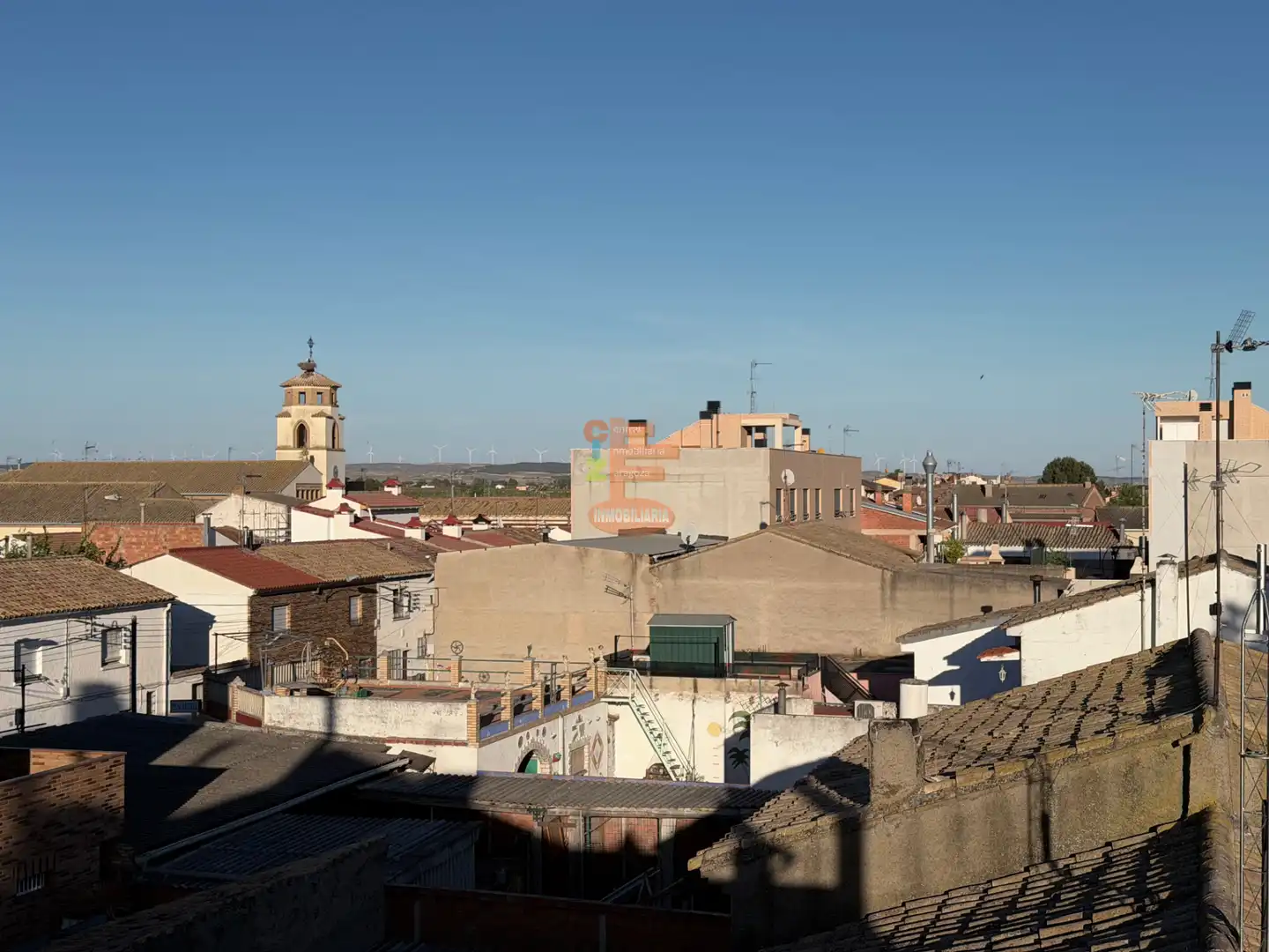 Exterior view of Houses for sale in Zaragoza  with Air Conditioner, Heating and Private garden