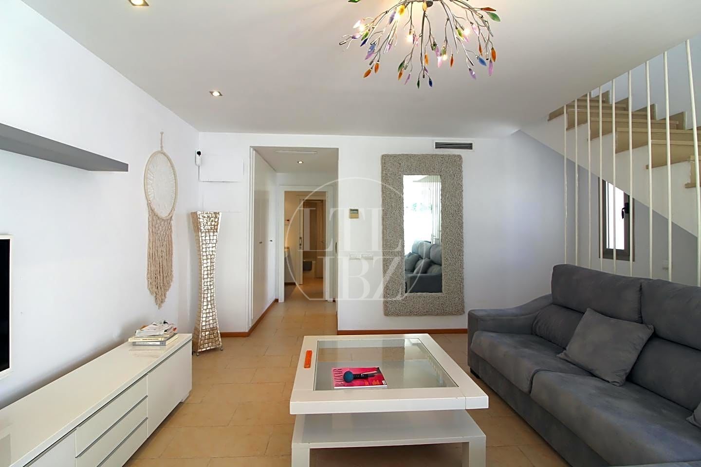 Dúplex en venda a Marina Botafoc - Platja de Talamanca
