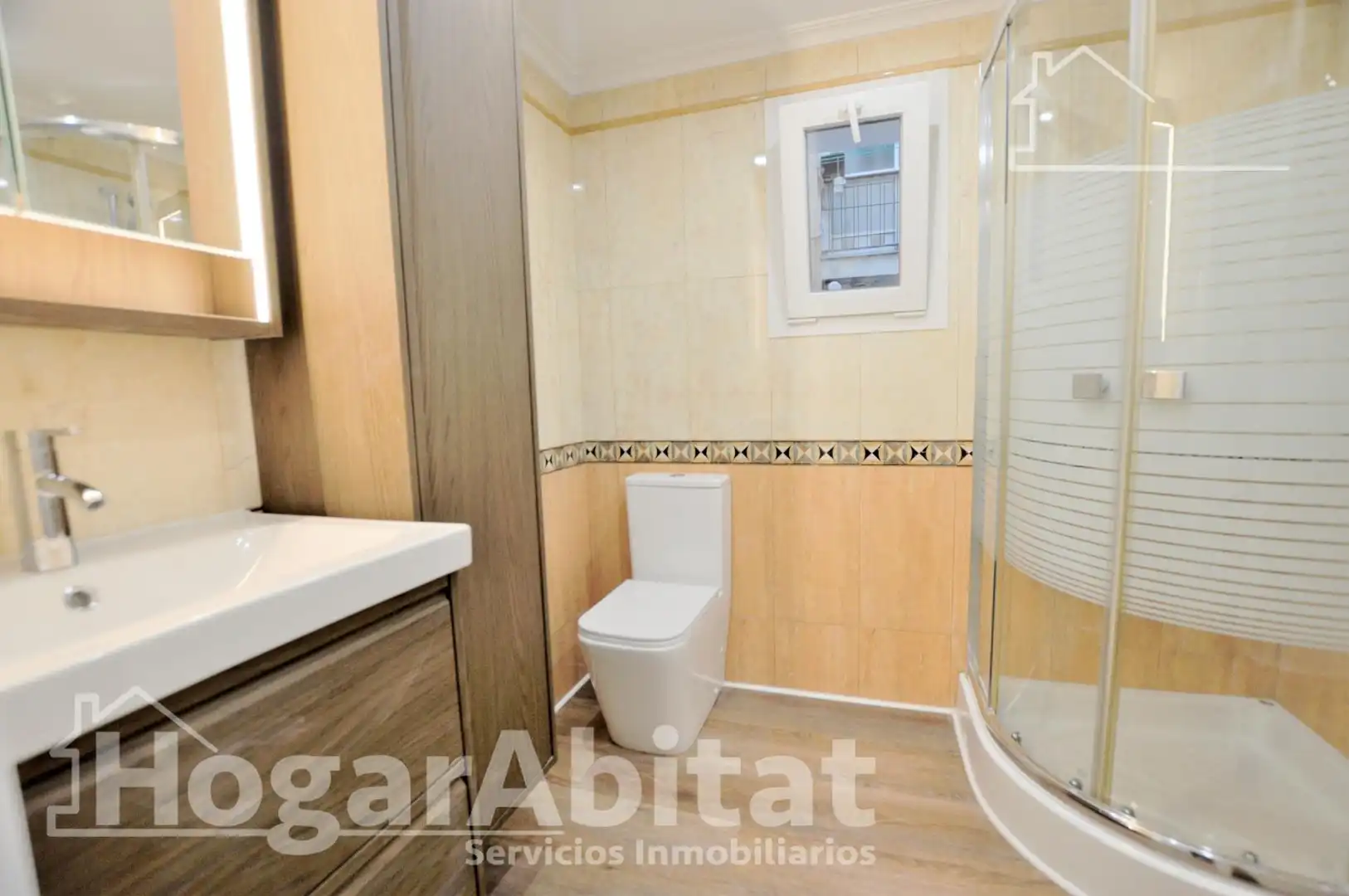 Flat with terrace for sale in Calle de San Vicente Mártir, imagen 33