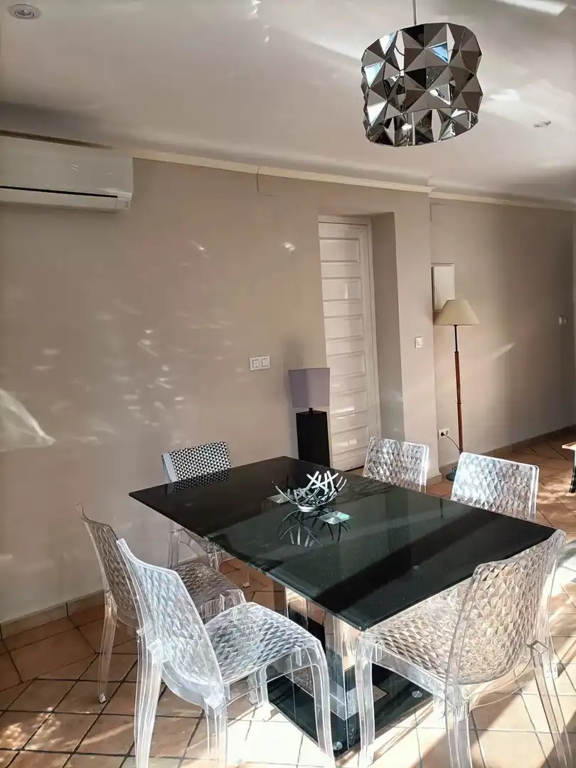 Menjador de Casa o xalet en venda en Colera amb Aire condicionat, Calefacció i Jardí privat