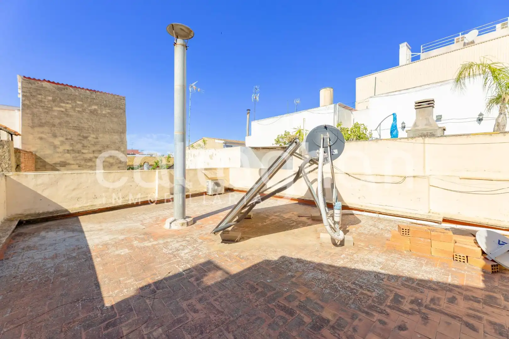 Terrassa de Casa adosada en venda en Massanassa amb Aire condicionat, Calefacció i Jardí privat