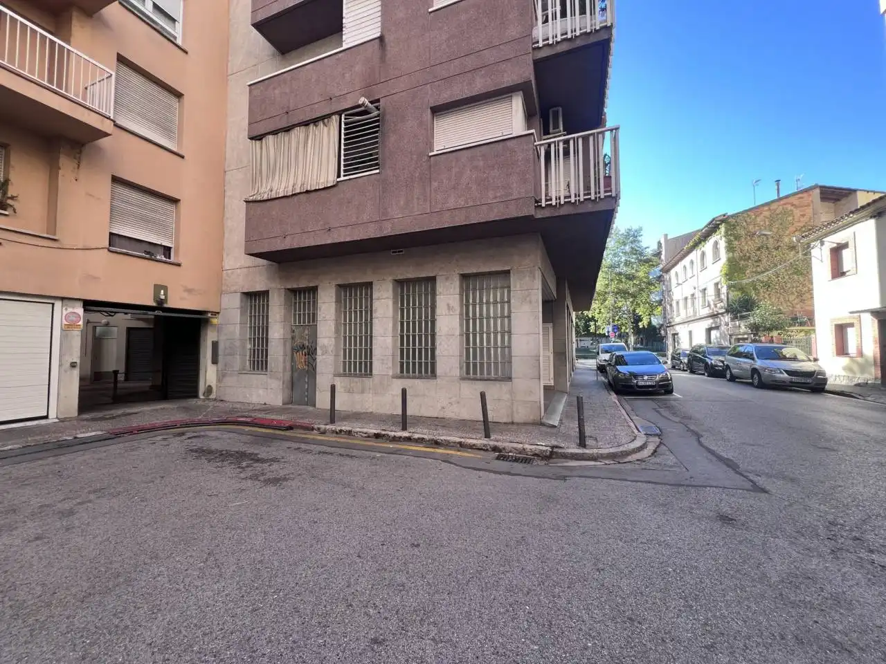 Vista exterior de Garaje de alquiler en Girona
