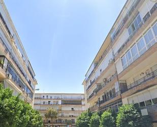 Exterior view of Planta baja for sale in  Sevilla Capital
