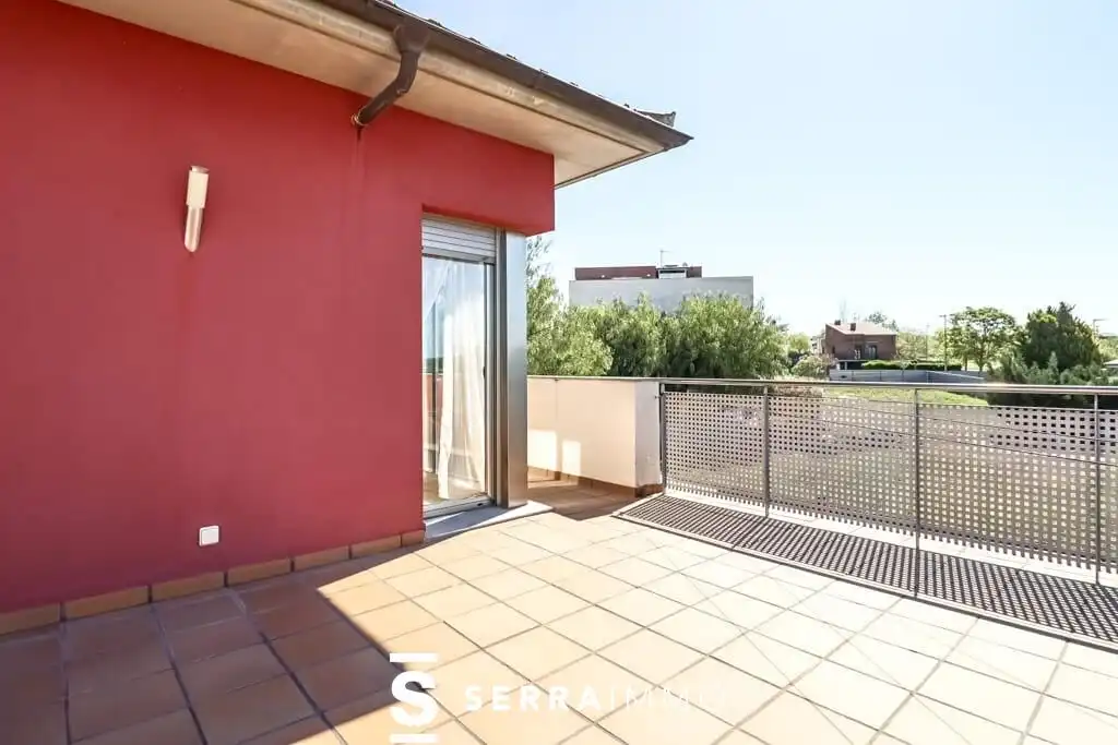 Terrassa de Casa o xalet en venda en Vilafranca del Penedès amb Aire condicionat, Calefacció i Jardí privat